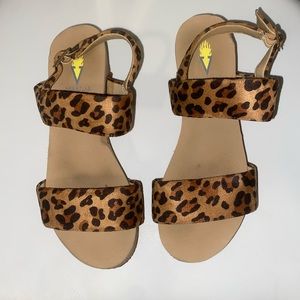 Volatile Platform Cheetah Sandals Size 7